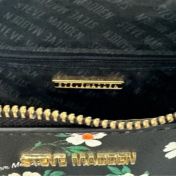 Steve Madden Blexi Structured Crossbody Bag in Black Floral Pattern - Picture 9 of 15